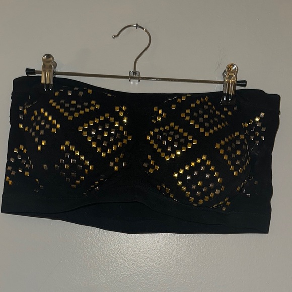 Other - Stylish Black and Gold Strapless Top